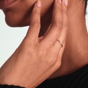 Mejuri stacker ring in 14k gold